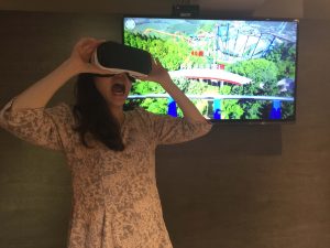 骨鬆學會推出創新衛教工具「骨質流失VR」，呼籲民眾對鈣質流失速度提高警覺(1)
