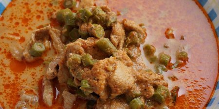咖哩飯或拉麵？你選什麼？ 談「胃酸逆流」