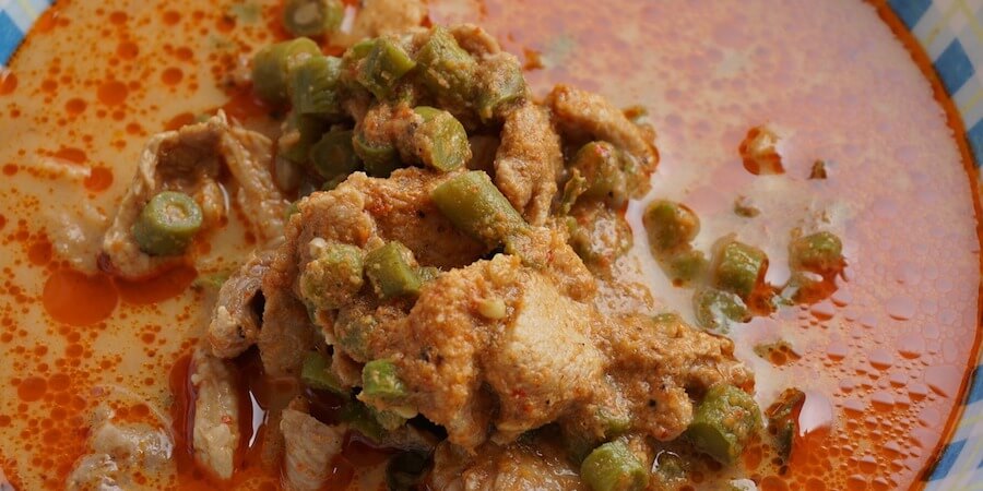 咖哩飯或拉麵？你選什麼？ 談「胃酸逆流」