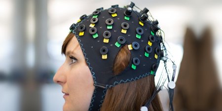 科學家利用「腦機介面」解讀大腦意向  讓全癱漸凍患者不再閉鎖